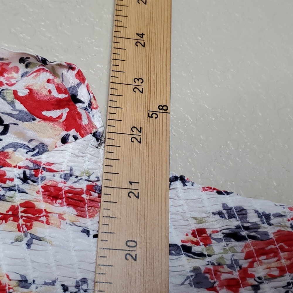 Torrid iris & Rose Floral Smocked Challis Skater Dress 3X White Pink - Picture 9 of 10